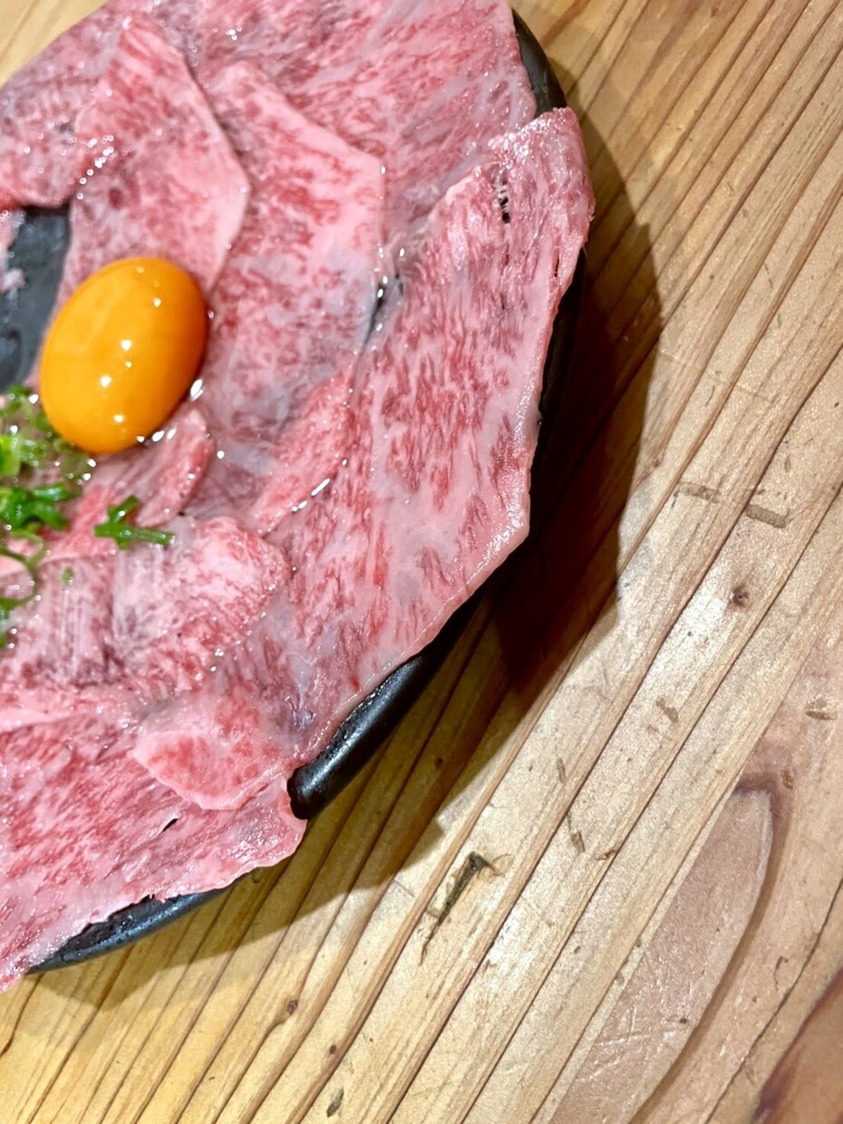 スマホの料理写真をおいしそうな一枚に仕上げます 飲食店のメニュー・SNS用に。明るさ・色味・背景を整えます イメージ2