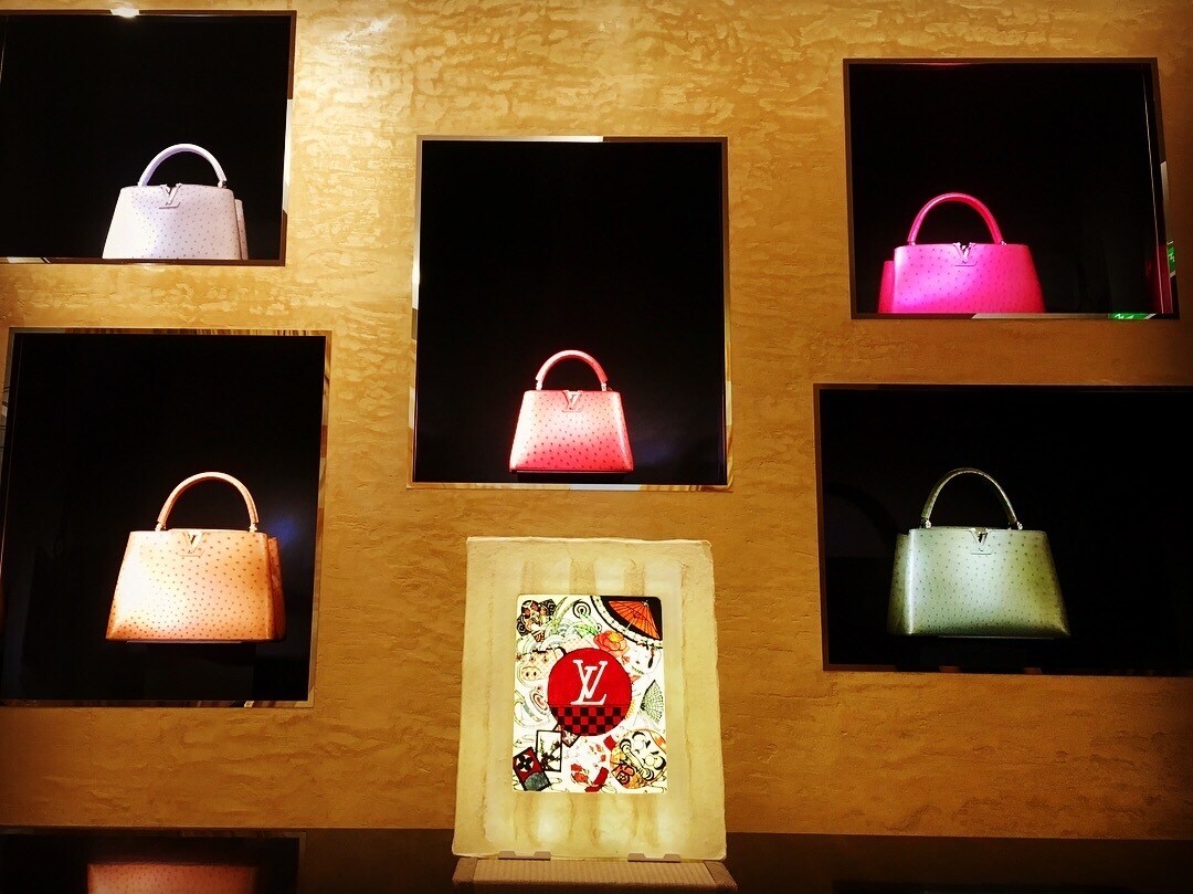 ルイヴィトンが認めた芸術家がロゴ制作を承ります 世界で活躍する芸術家が唯一無二のロゴを制作いたします。 イメージ1