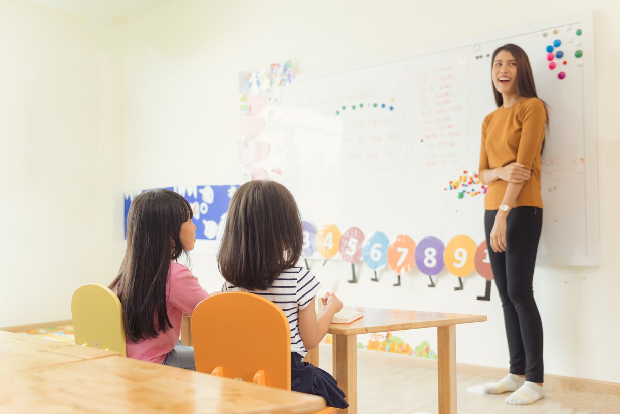 発達支援の必要なお子さんとの関わりをサポートします 専門的な発達支援のスキルを日々のお子さんとの関わりに活かす イメージ1
