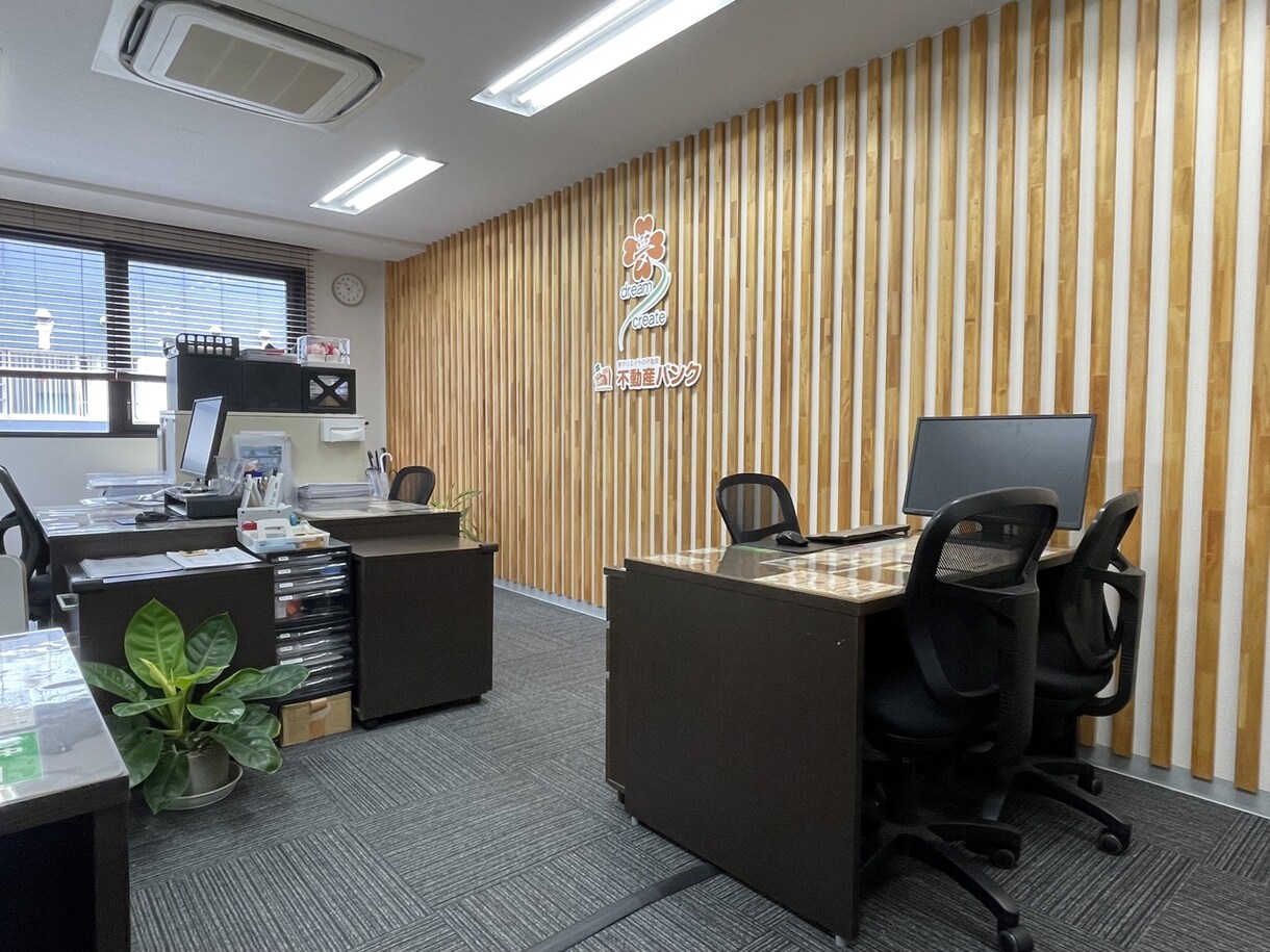 誰にも言えない経営者様の悩みを聞かせて頂きます 顧問業&会社経営者の私だからできる、経営者様のお悩み解決! イメージ1