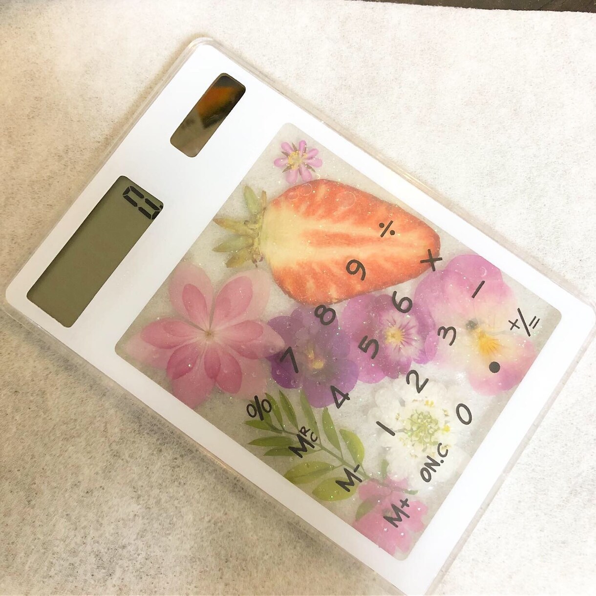 フルーツ電卓作ります ソーラータイプの電卓をフルーツやお花たっぷりに❤️ イメージ3
