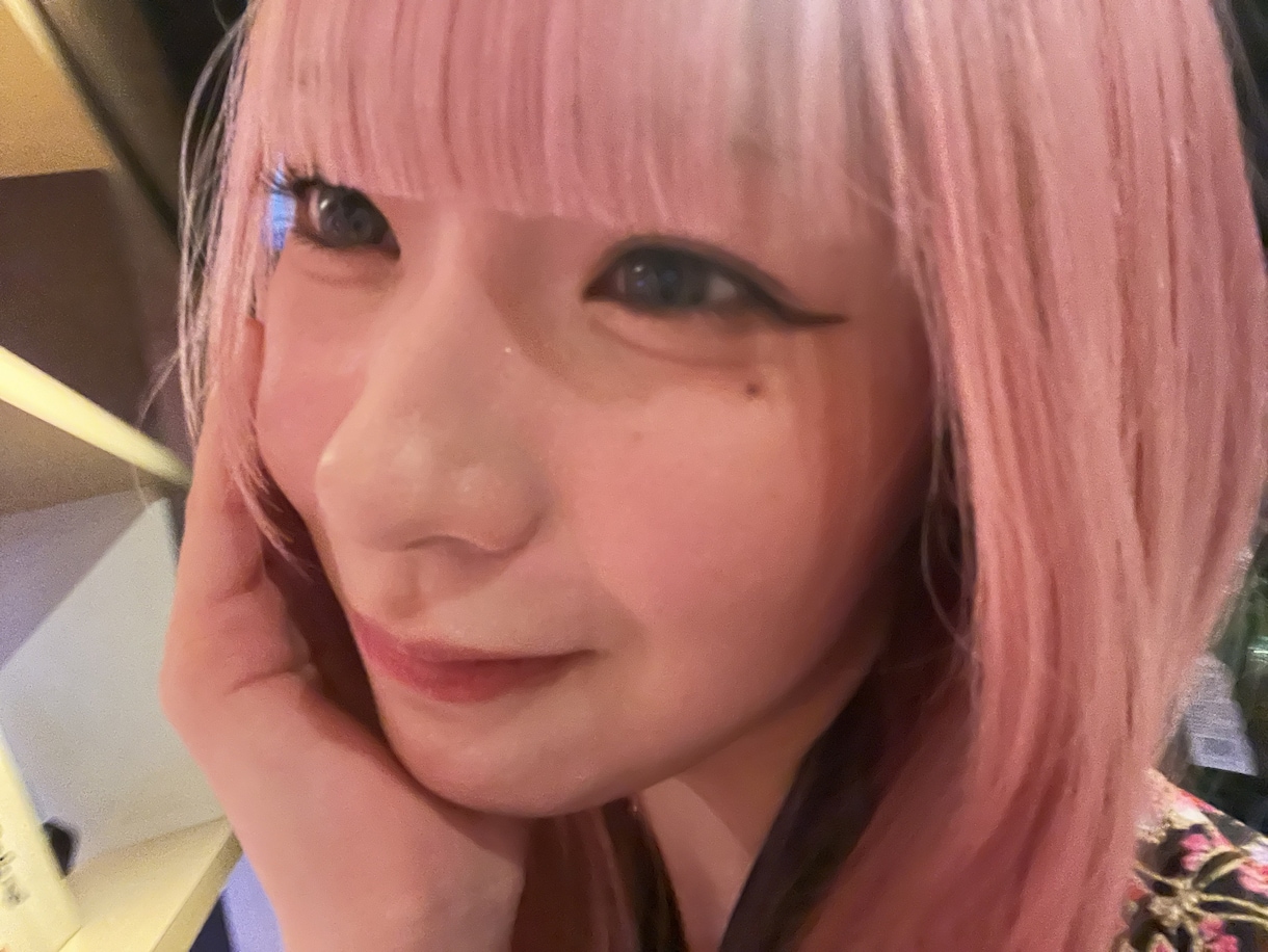 元ホスト狂い姫がどんなお話しもお受け止め致します お悩み・愚痴・ご相談、何でも訊きますよー。 イメージ1