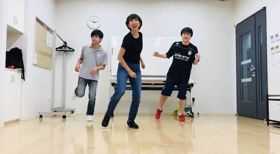 ダンス未経験OK！サイレントマジョリティを教えます 直接会わずにビデオ電話でお教えします！ イメージ2