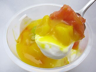「コンビニ」が少しでも気になる方へ、３つの視点で情報提供します。 イメージ1