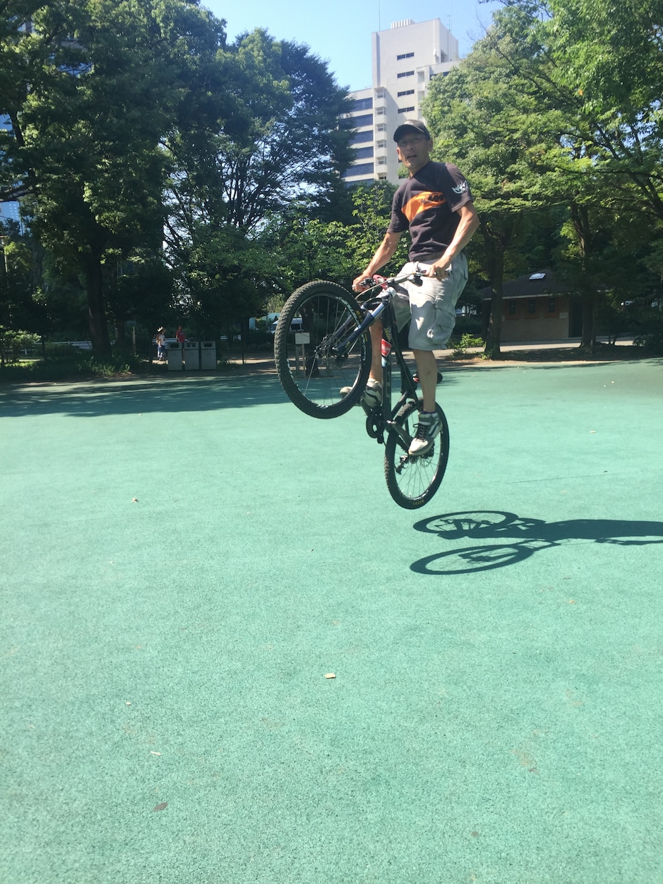 アナタがウイリー出来るようにレクチャーします 子供に受けたいひと。自転車仲間から一目置かれたいひと。 イメージ1