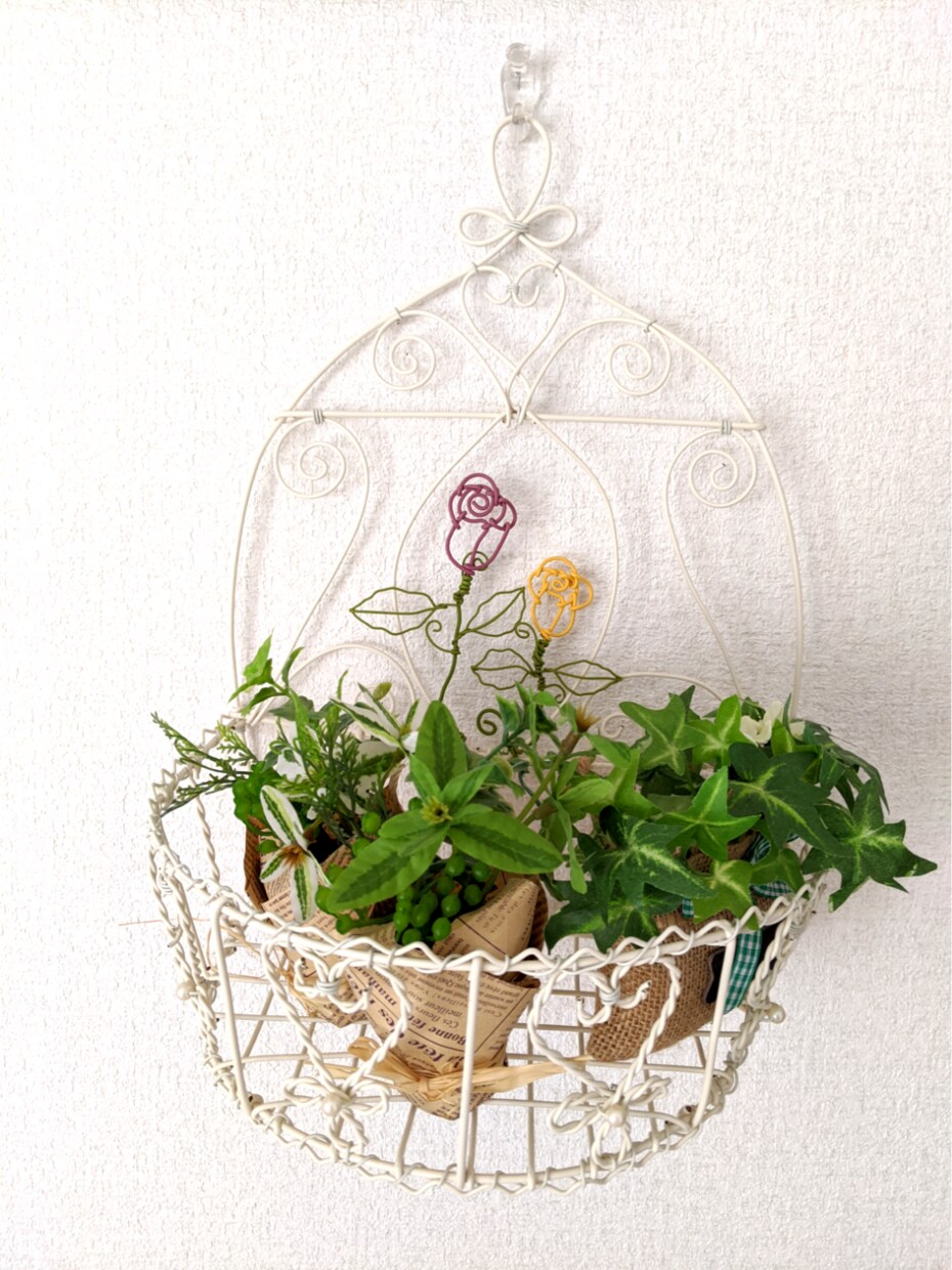 ワイヤーで色んな作品を作ります アルミワイヤーを使用し、色んなものを作り販売しています。 イメージ7