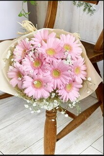 恋愛のお悩み、不倫、浮気、なんでも話し聞きます ひとりで悩んでないで話してごらん。なんでも聞くから。 イメージ1