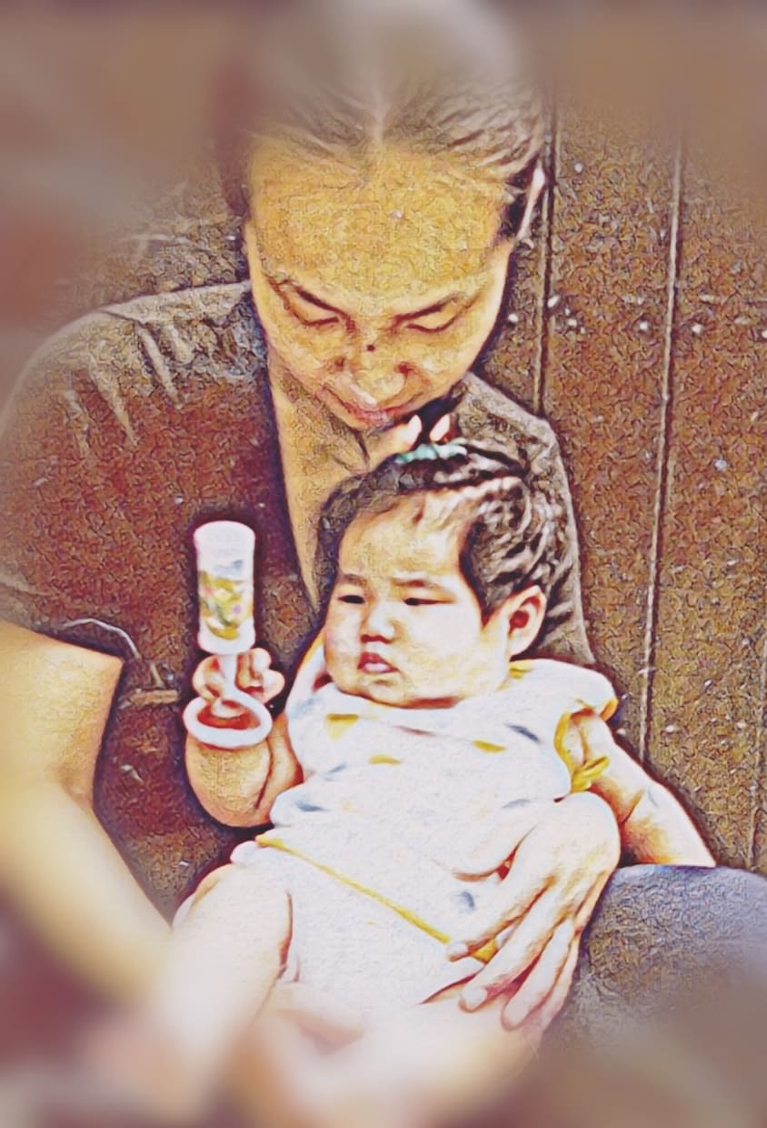 占いで子供の頃のあなたを癒やします 辛い思い出の中にいる自分に手を差し伸べるのはあなたです。 イメージ7