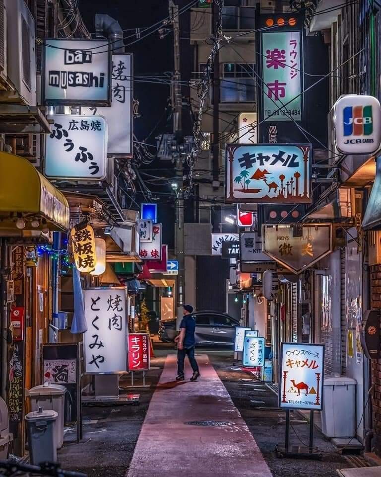 貴方の先祖の時代にお連れいたします。ます アフリカに居た頃まで、何時の時代でも良いです。 イメージ1