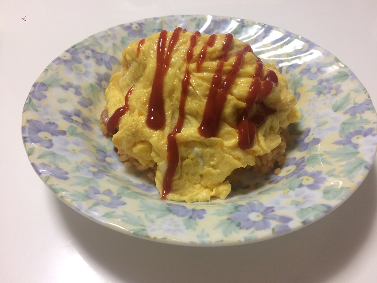 忙しいママに、我が家の簡単オムライスの作り方をお教えします！ イメージ1