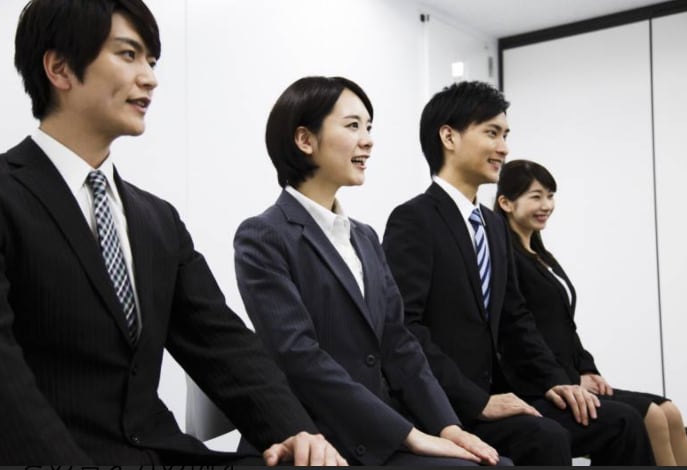 元総合商社ウーマンが就活のトータルサポート致します 絶対内定 // ES・面接対策等、なんでもご相談ください。 イメージ1