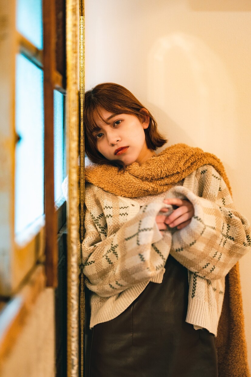 女性モデルとプロカメラマンで商品を撮影します 商品のイメージにあった表情と写真の雰囲気をお約束します イメージ7