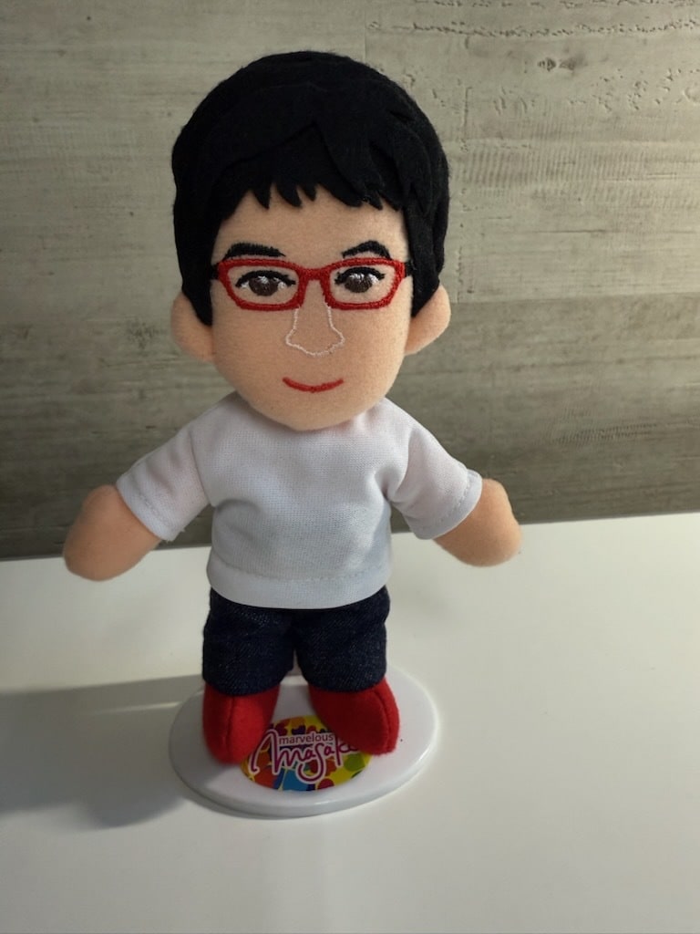 似顔絵マスコット20㎝（衣装規定）制作します 推しを約20㎝のサイズで立体的に楽しむアイテムです イメージ3