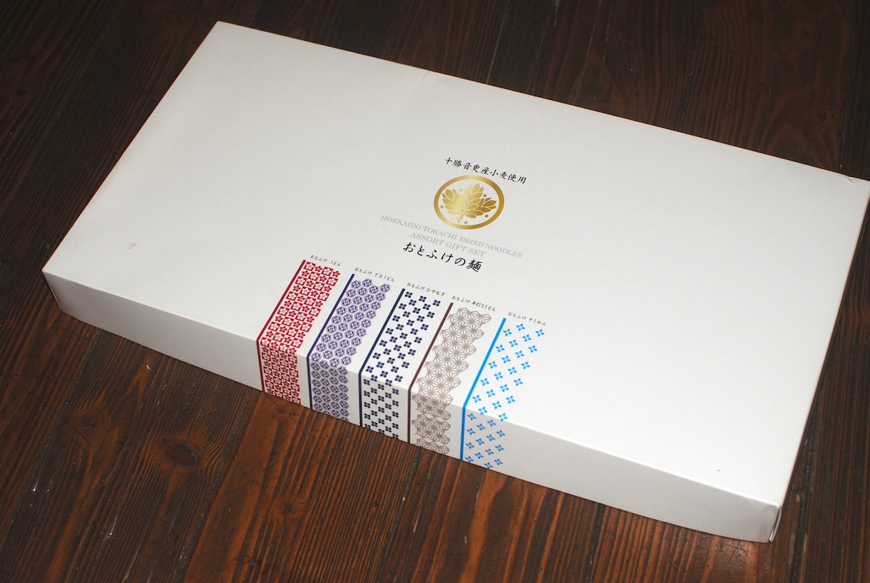 商品パッケージデザインの案件を受けます パッケージデザイン歴35年のスキルを提供します。 イメージ3
