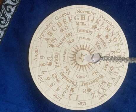 テキスト霊視で未来・相性・相手のキモチ視ていきます 【文字数～３０００字以上・占い放題】相手のキモチ・今後の未来 イメージ2