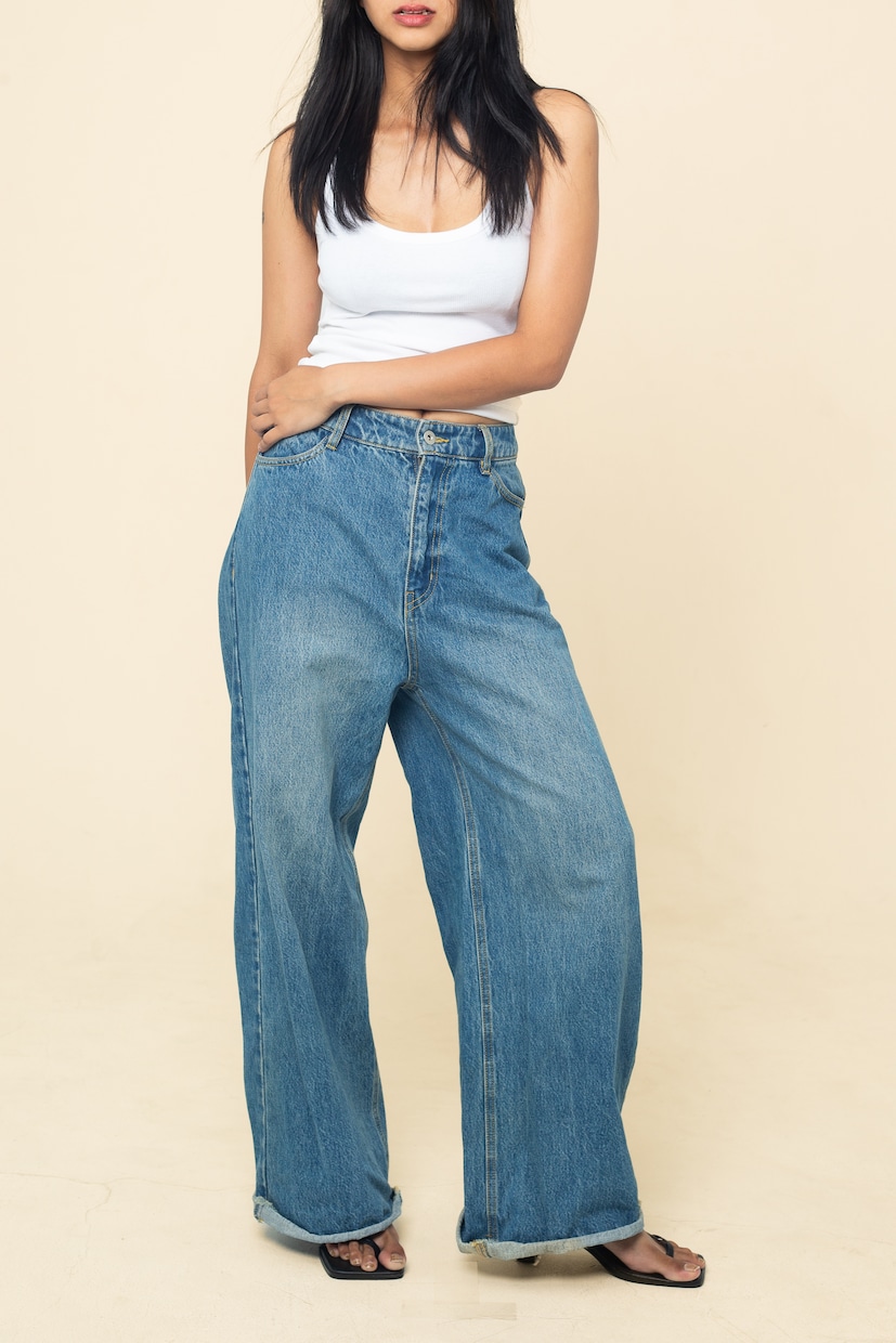 プロモデル×カメラマン｜アパレル撮影代行します ブランドの魅力を引き出す、アパレル専用撮影 イメージ1