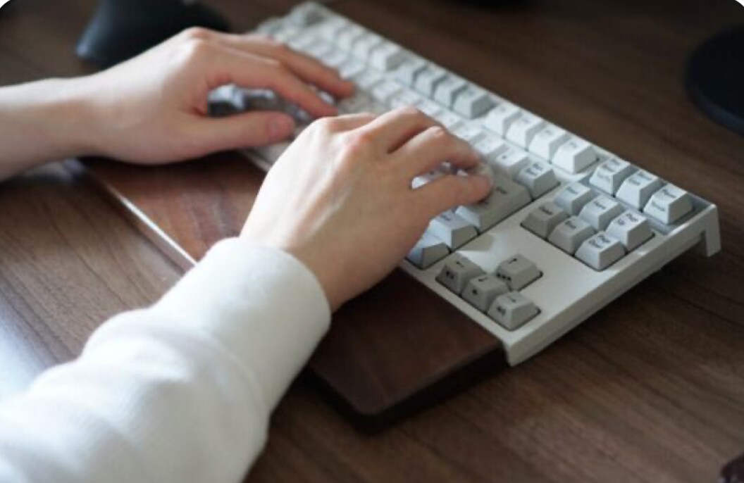 データ入力お手伝いします 現役事務員です。タイピング、得意です。納期必ず守ります。 イメージ1