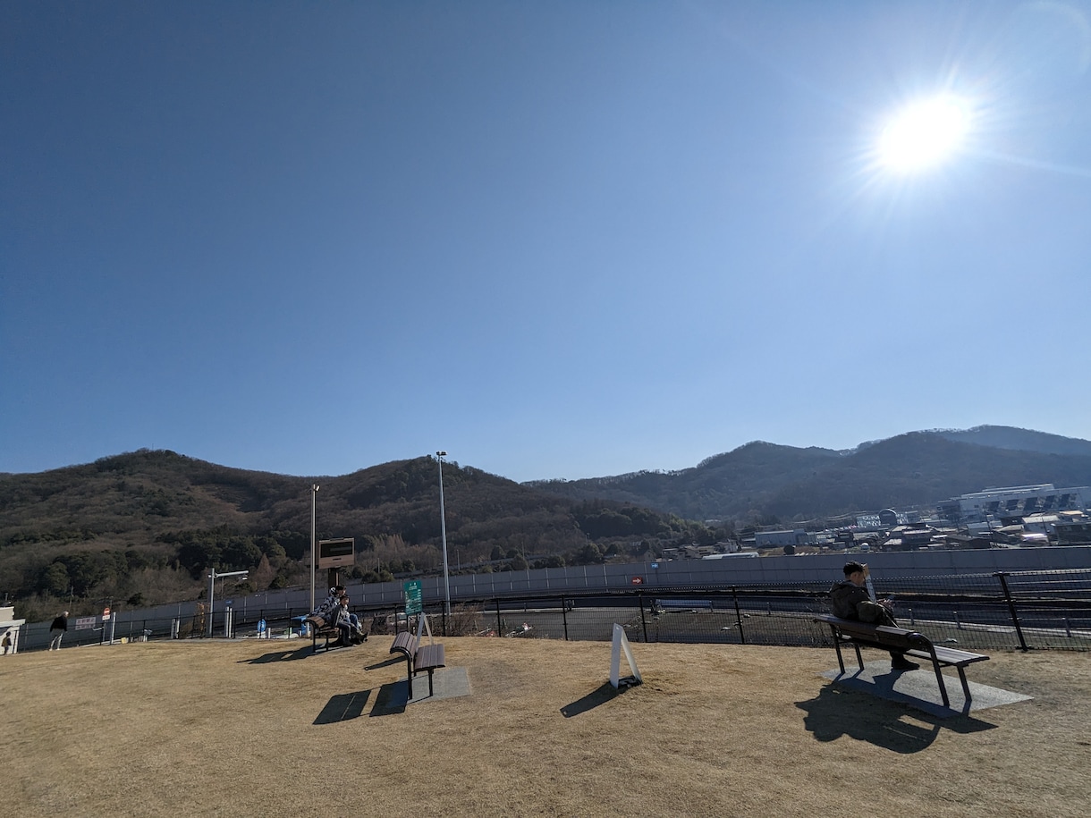 いつでも使えるものにします 場面に合わせて！Canvaや一眼レフで動画や写真を提供！ イメージ1