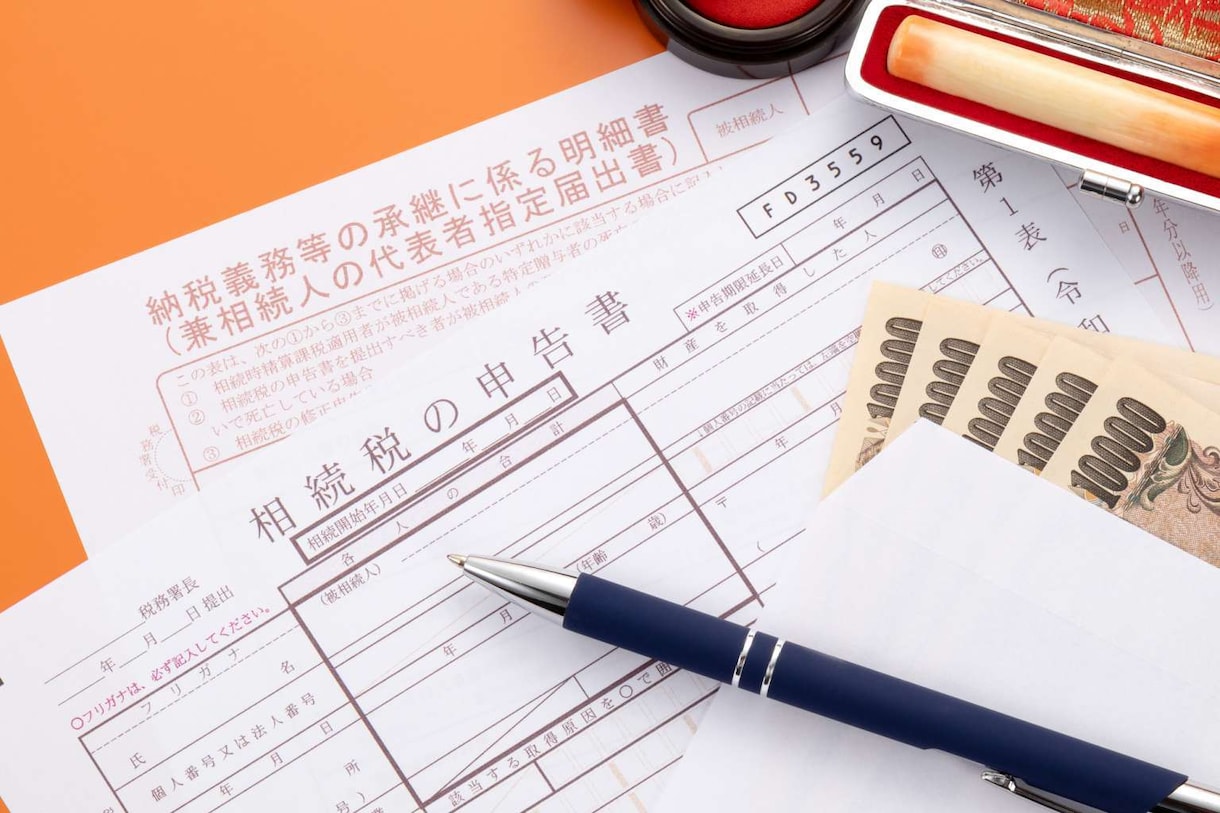 相続・贈与等のお悩みを、資産税専門税理士が伺います 税理士・弁護士法人、金融機関で経験を積んだ資産税専門税理士 イメージ3