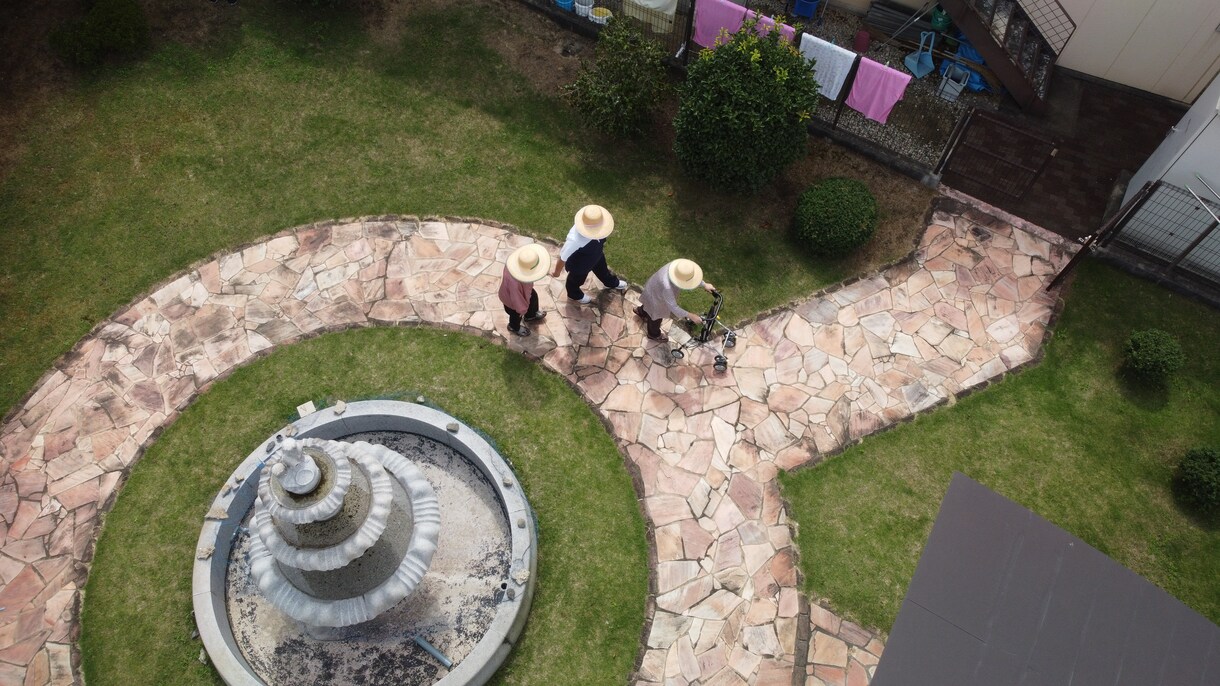ドローンによる空撮をいたします 宣伝、イベント、家屋屋根点検調査、パンフレット撮影 イメージ5