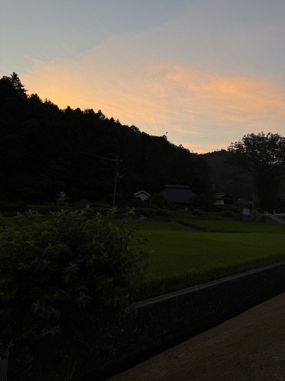 今悩んでる方なんでも相談してくださいお聴きします どんな悩みでも優しくあなたのペースでお話を伺います イメージ1