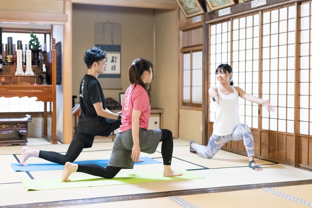 初心者向けのパーソナルヨガレッスンをします その日のコンディションに合わせて丁寧にご指導いたします！ イメージ1