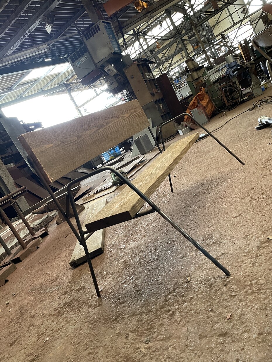 家具、キャンプ用品等様々な品を制作してお届けします 鉄から始まる職人の仕事。手仕事で極める鉄のオーダーメイド。 イメージ4