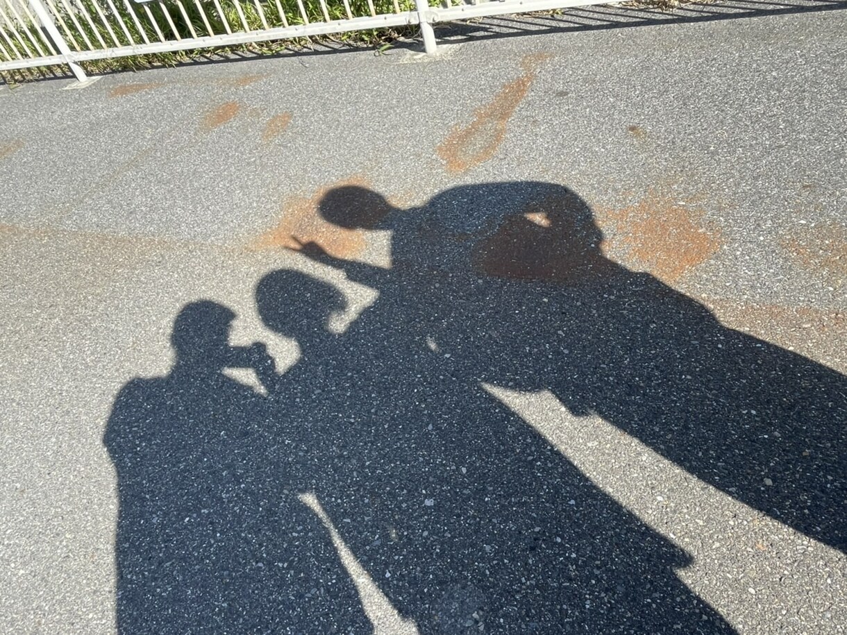 電話で話せない事メッセージでききます。ます あなたに寄り添います。どんな話でも大丈夫です。 イメージ1