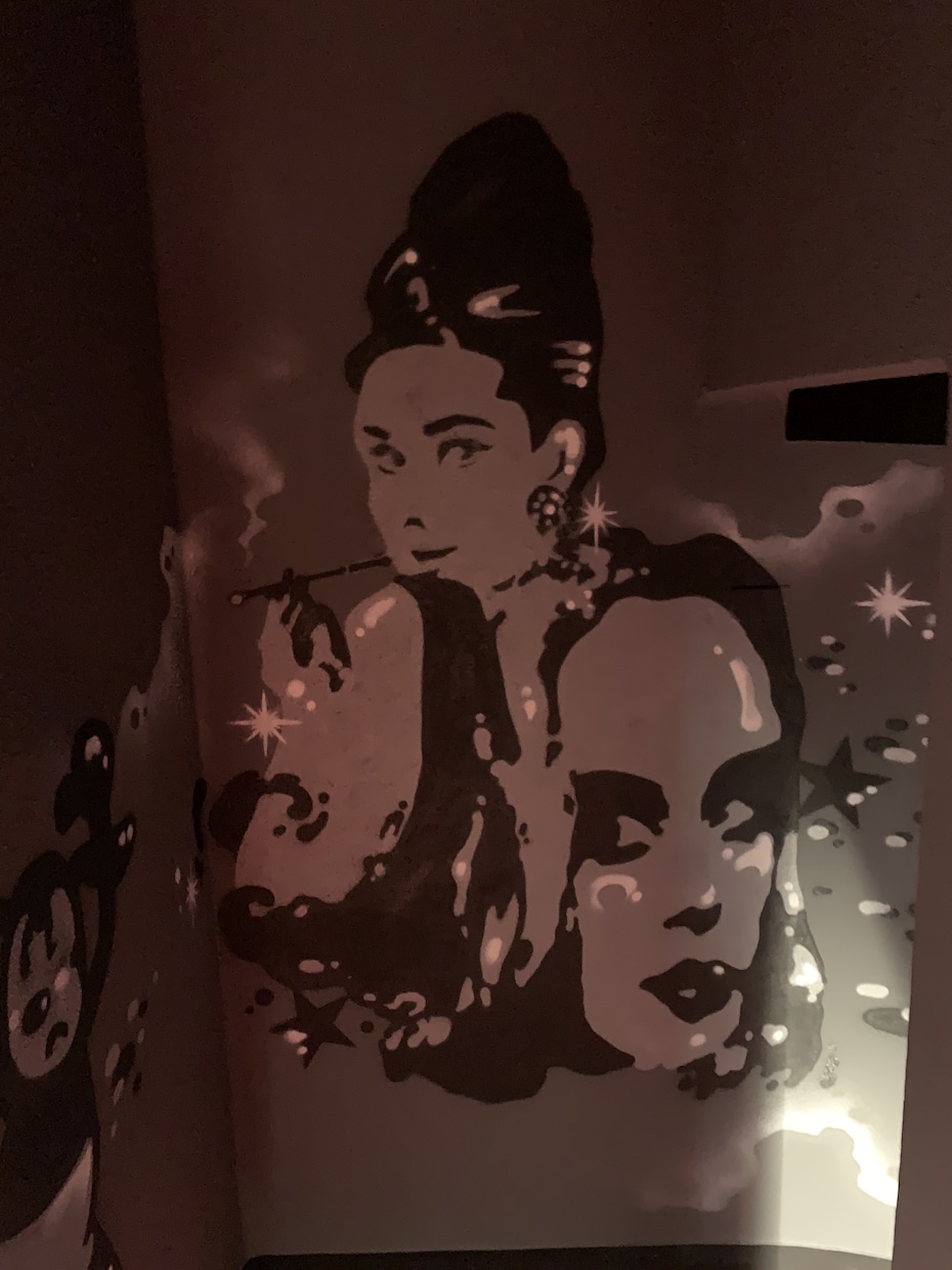 20年の実績｜巨大壁画や店舗看板を制作します 足場を使った大型壁画にも対応。店舗からイベントまで圧巻の表現 イメージ4