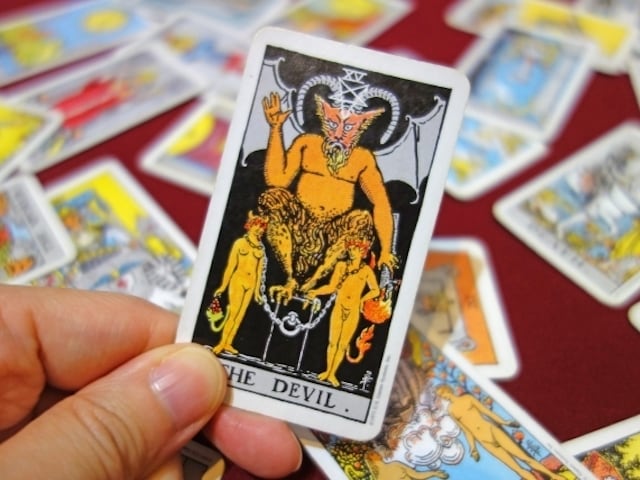 タロットカードで恋愛・仕事・人生を占います 【初回のみ】悪魔目線で少し辛口にタロットリーディング イメージ1