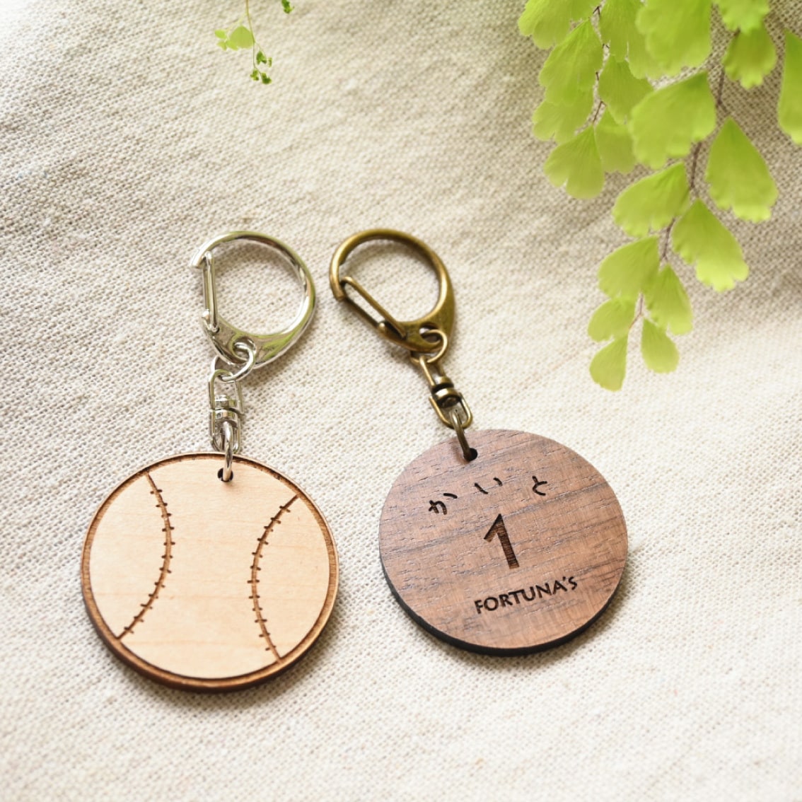 名入れ＊チーム名＊野球ボールキーホルダー制作します サークルや野球仲間とお揃いで作れる♪名入れキーホルダー イメージ4