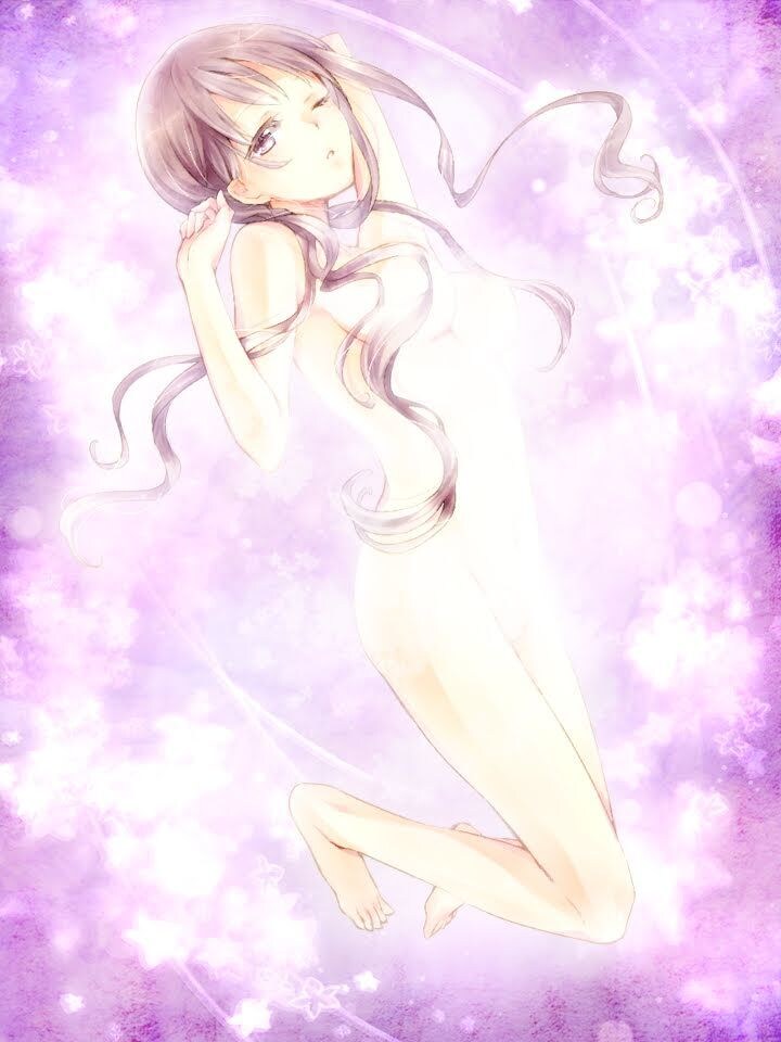 透明感のあるイラスト作成します 透明感のある着色が得意です。過去にカードイラスト実践あり イメージ3