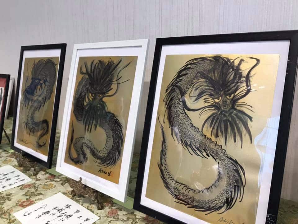 あなたのお好きな座右の銘と運気アップの龍を描きます 歌う看護師、歌手の入山アキ子が書と龍の絵を作成します。 イメージ3
