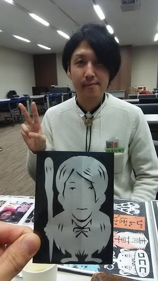 顔は似顔絵、体は妖怪に変身!切り絵で作成します 他にはない似顔絵を切り絵歴30年以上の切り絵師におまかせ イメージ1