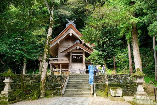 三角関係で苦しい方へ【不倫・浮気】本当の縁を視ます 【不倫・浮気】選ばれるのは誰か｜男性占い師が本音で鑑定します イメージ8