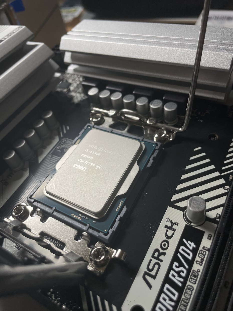 １年保証！コスパ最強ゲーミングPC製作します パーツ選びから購入まで丁寧にサポートします！ イメージ5