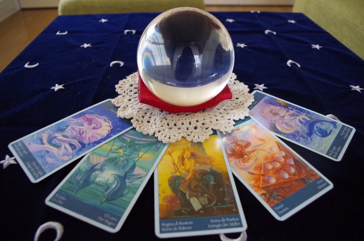 スピーディーに的確に本格鑑定します spiritualtarotでお相手との未来占います。 イメージ2