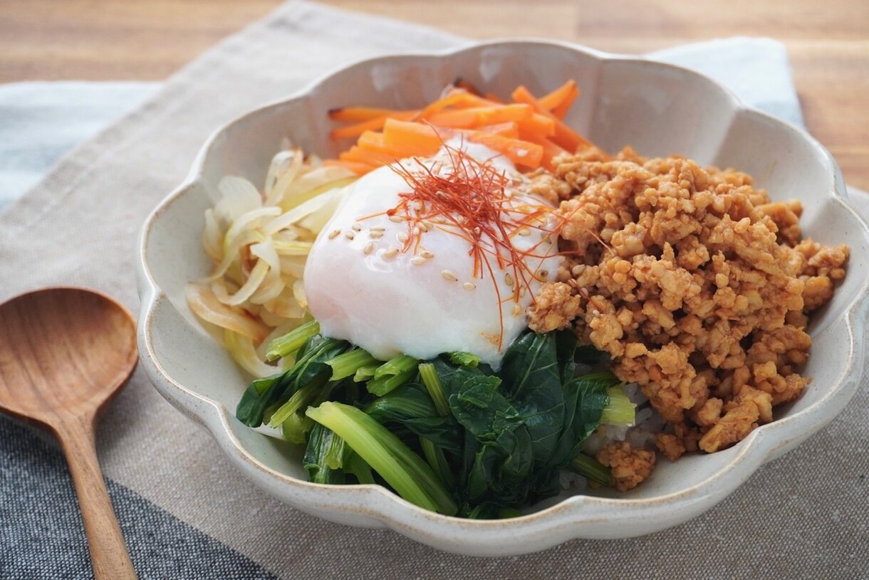 管理栄養士が料理写真撮影いたします 自然光でのシンプルな撮影で、料理を引き立たせます イメージ3