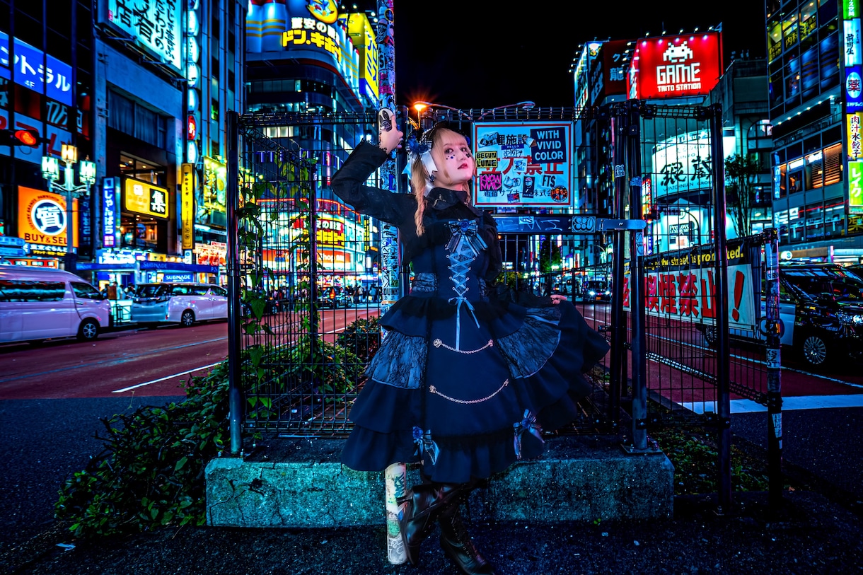 女性カメラマンが撮るクールな東京の夜を撮影します 都会の夜とネオンが織りなす世界観。最高の一枚を撮影します！ イメージ2