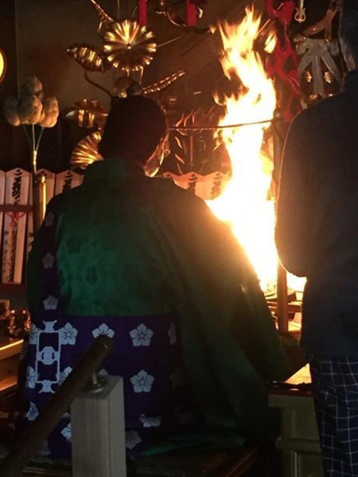 ２つの願いを我が家で護摩祈祷します 開運を開くため心をこめて祈祷させていただきます。 イメージ1