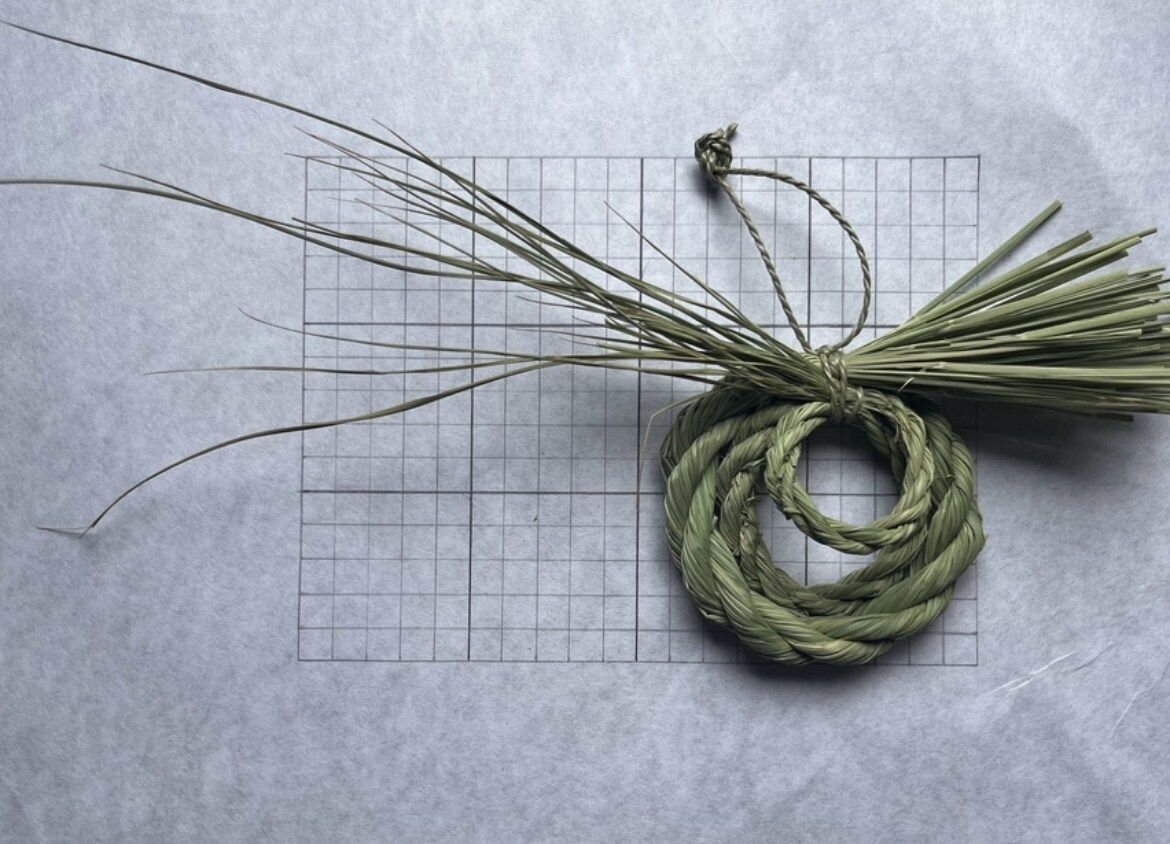 しめ縄をお好きなサイズにお作りします 直径3cm〜15cmほどの可愛いサイズはどうですか？ イメージ2