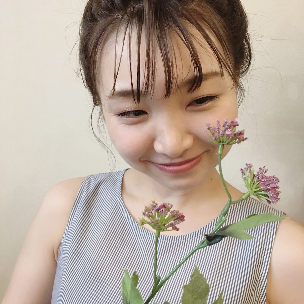 あなたに似合うヘアスタイル、メイクご提案します 現役女性美容師が髪やメイクのお悩みを解決します イメージ3