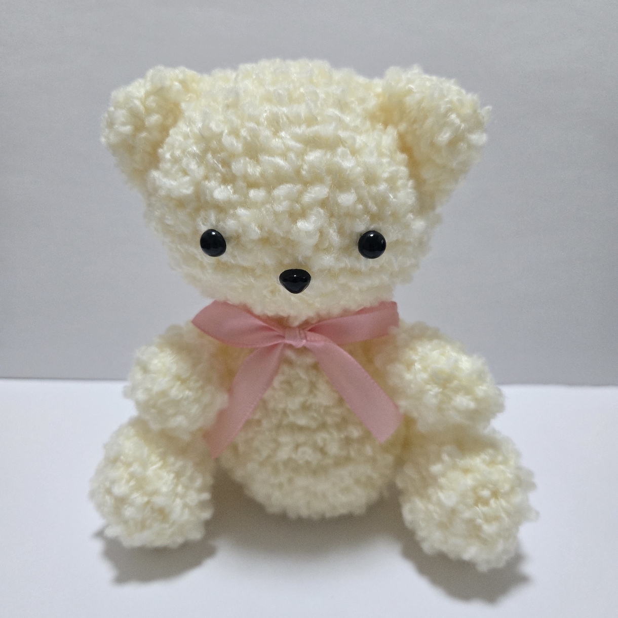編み物でオリジナルくまちゃんを制作します ふわふわループ糸で、あなただけのあみぐるみクマを作ります。 イメージ2