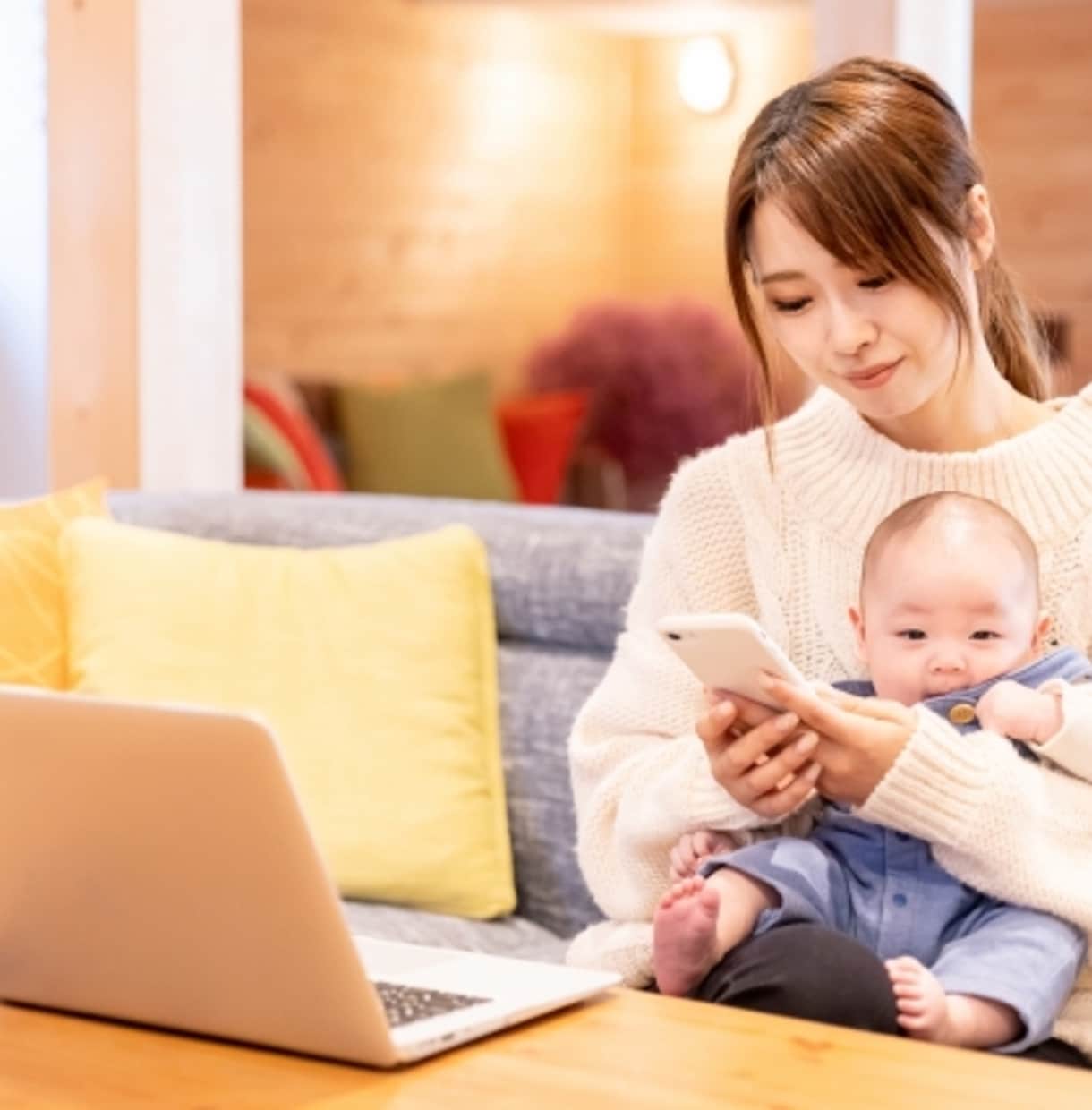 在宅で働く一歩を応援します 子育てと仕事の両立を叶える力をいっしょに育てていきます イメージ1