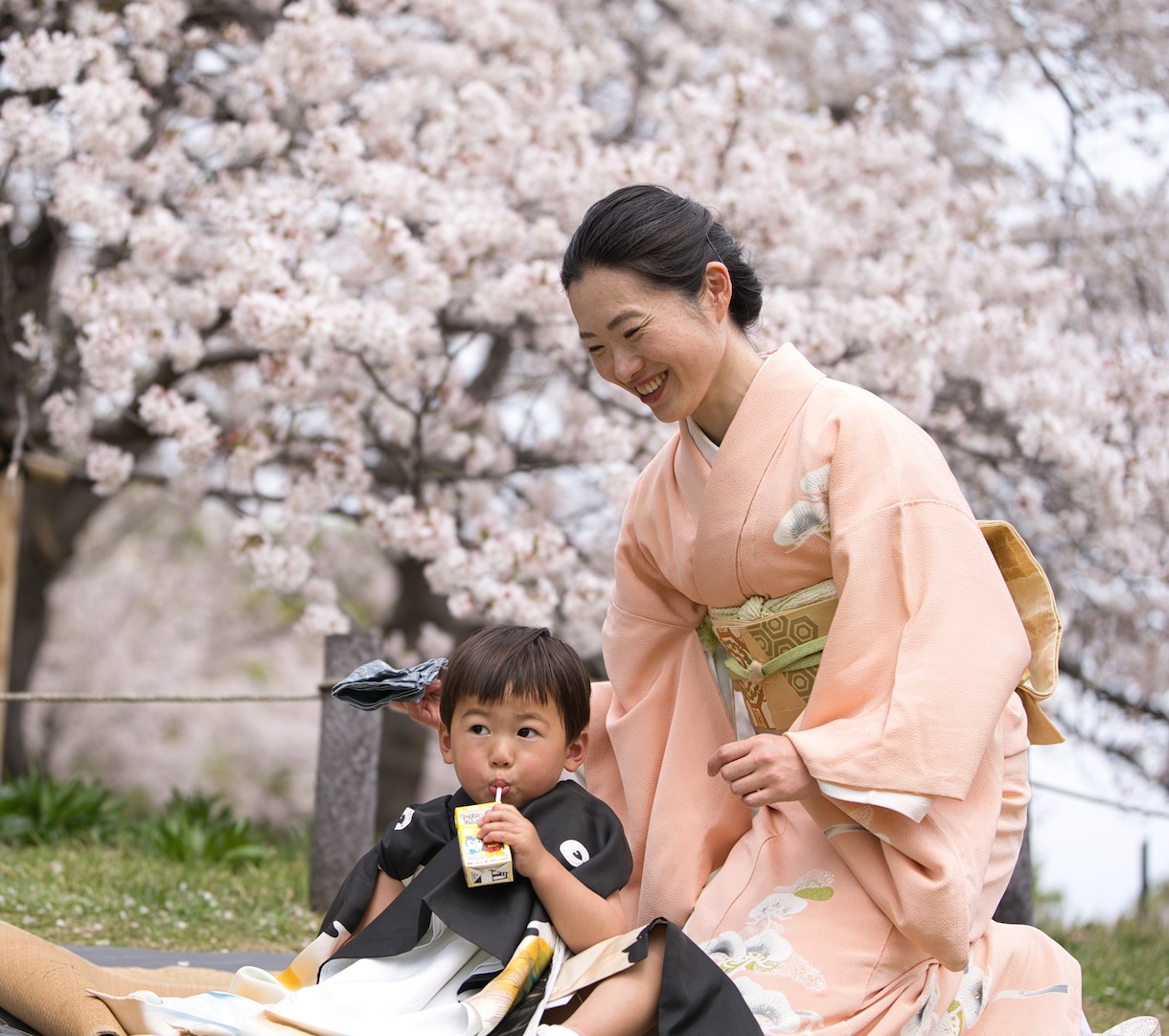 モニター価格（30分）家族写真を綺麗に撮影します お子様が小さいと家族そろっての写真って少ないですよね イメージ6