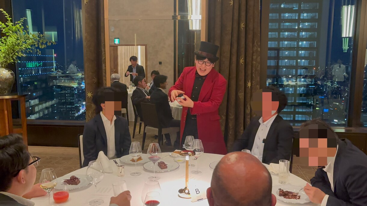 テーブルマジックで笑顔と驚きをお届けします 目の前で体験！会話と笑顔が生まれるマジック！ イメージ1