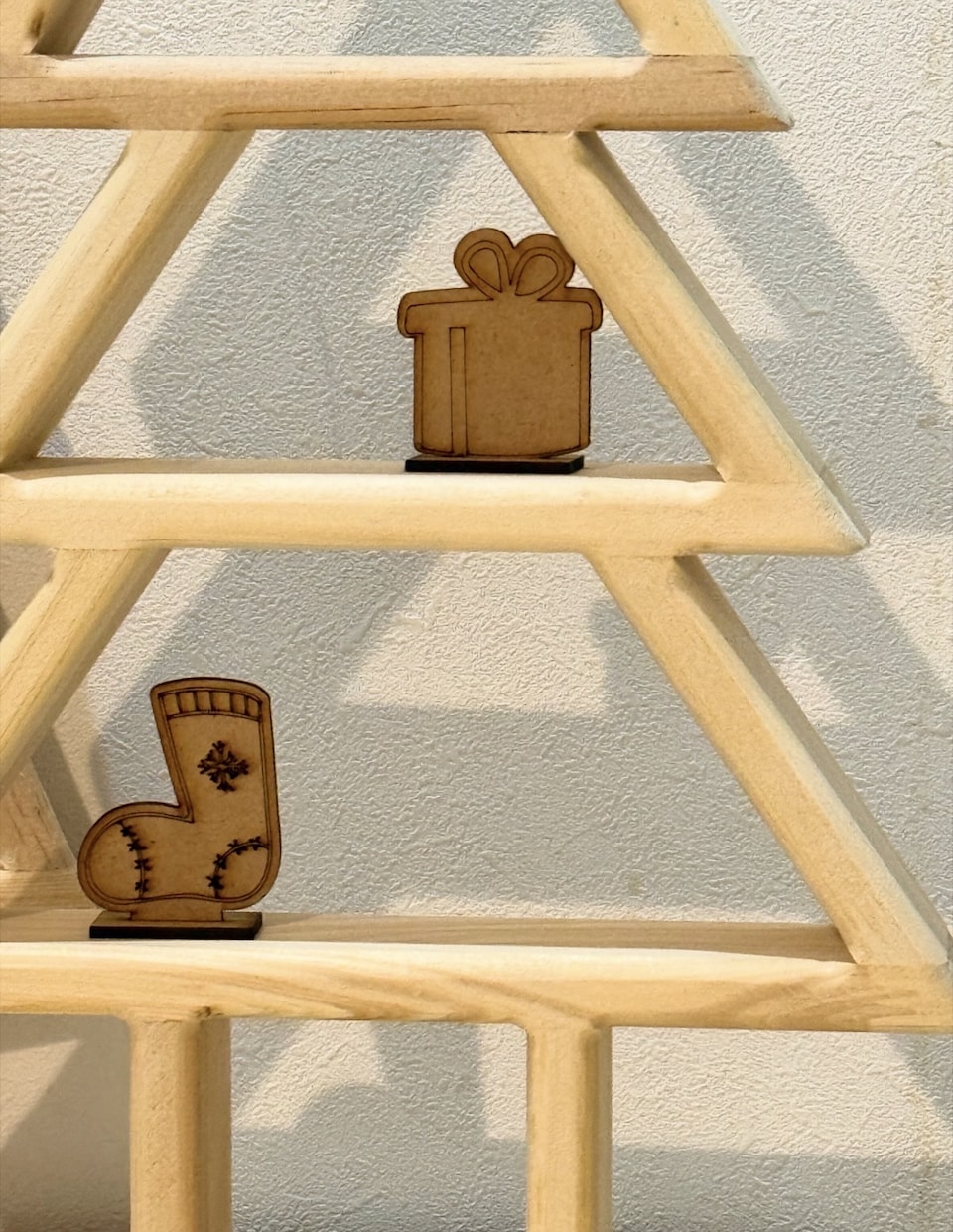 作品やオブジェクト専用の枠・箱・額縁を作ります お持ちの作品に合わせた額縁、箱枠の制作。 イメージ5
