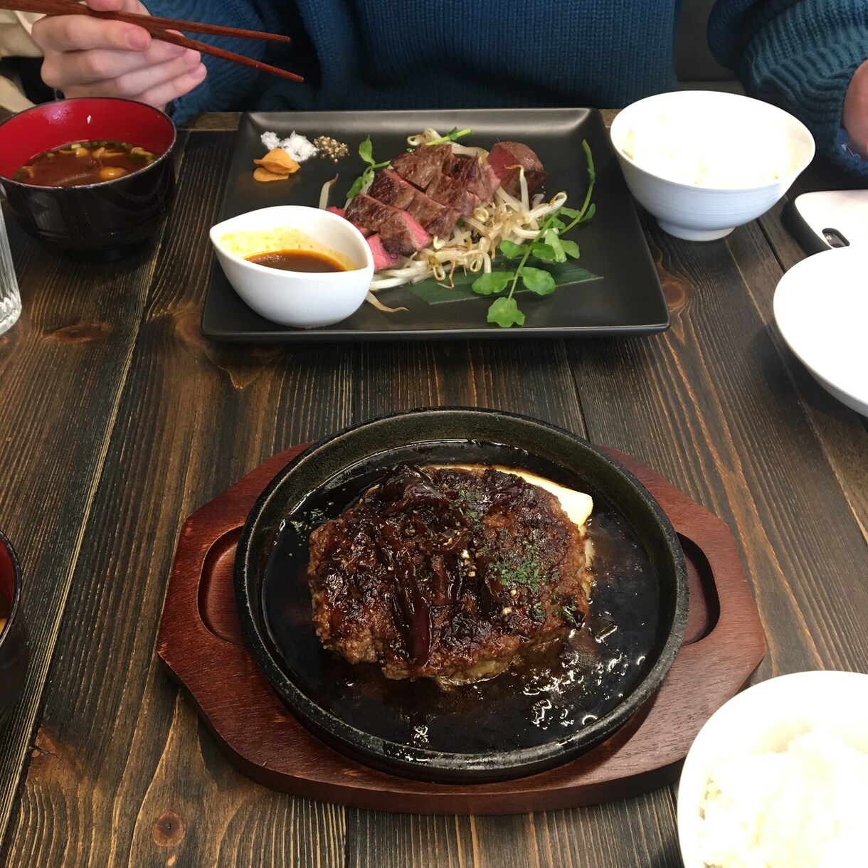 一緒に食事したことにします 約束してるように見せたい方インスタに上げたいけど忙しい時 イメージ2
