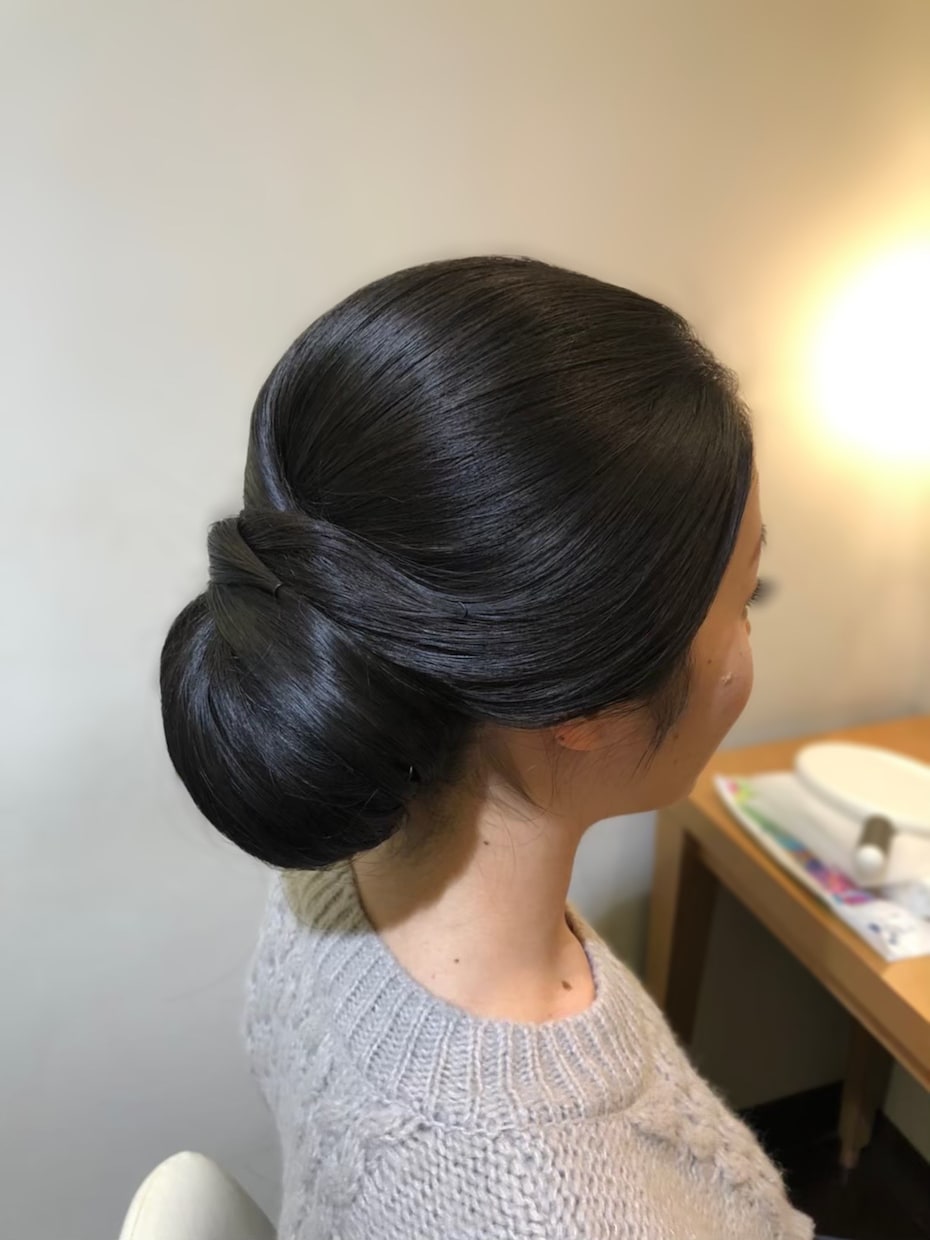 ブライダルヘアメイク花嫁様の魅力引き出します ブライダルヘアメイク提案、ご相談乗ります⭐︎ イメージ3