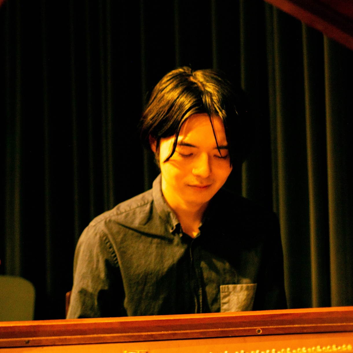 心を動かすピアノ伴奏を演奏します 絶対音感と耳コピで全てのジャンルが可 イメージ1